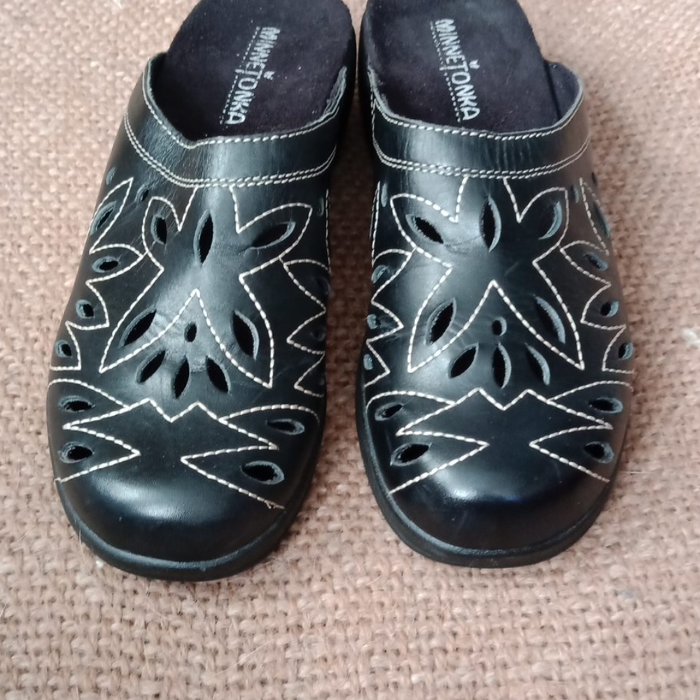 Minnetonka leather clogs - Picture 2 of 13